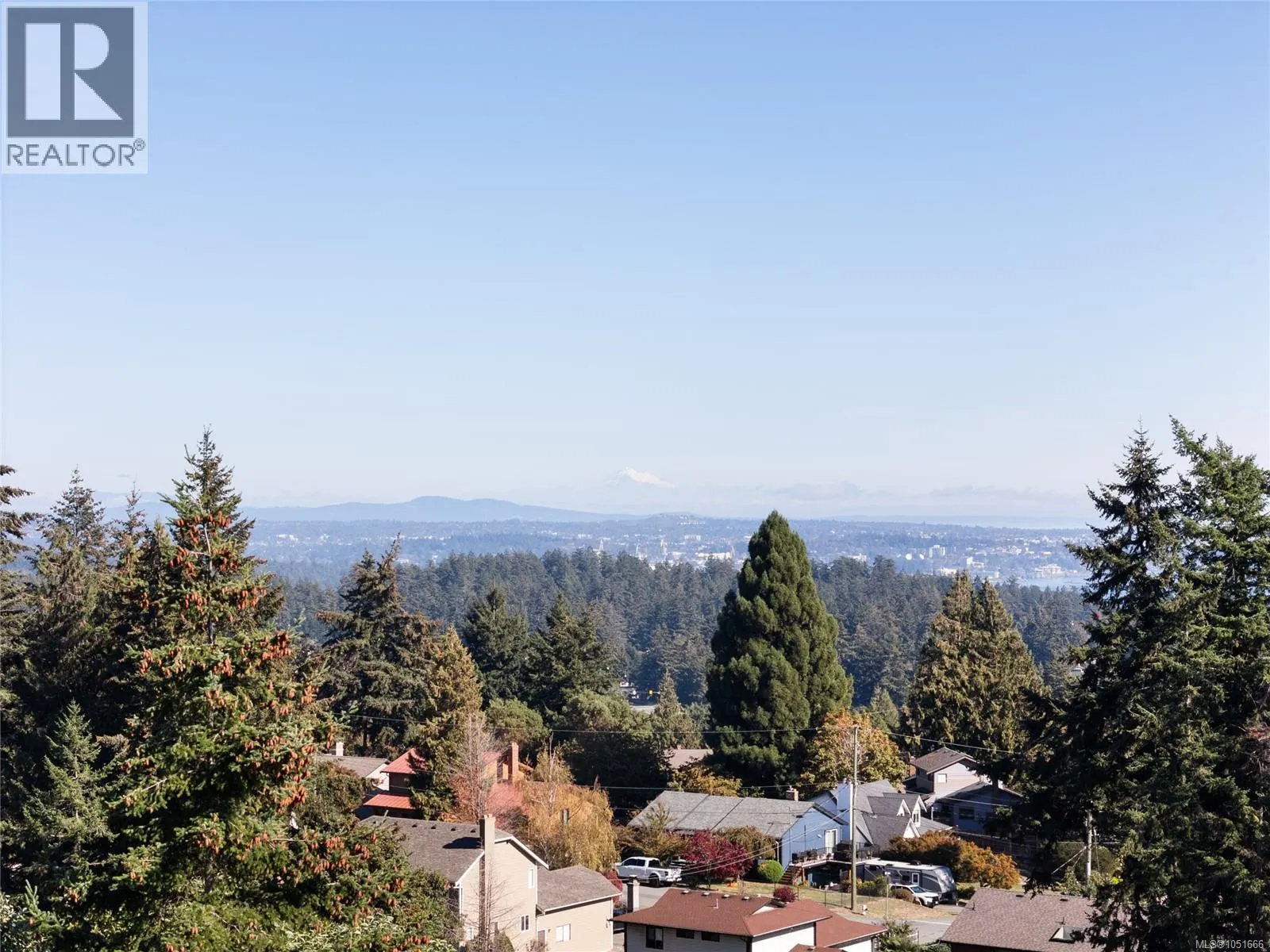 3387 Haida Dr