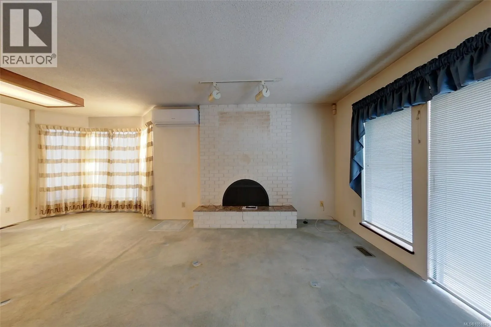 632 Erickson Rd