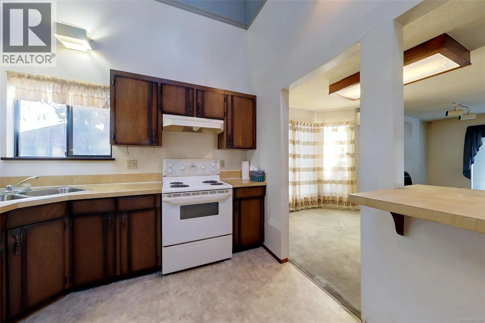 632 Erickson Rd