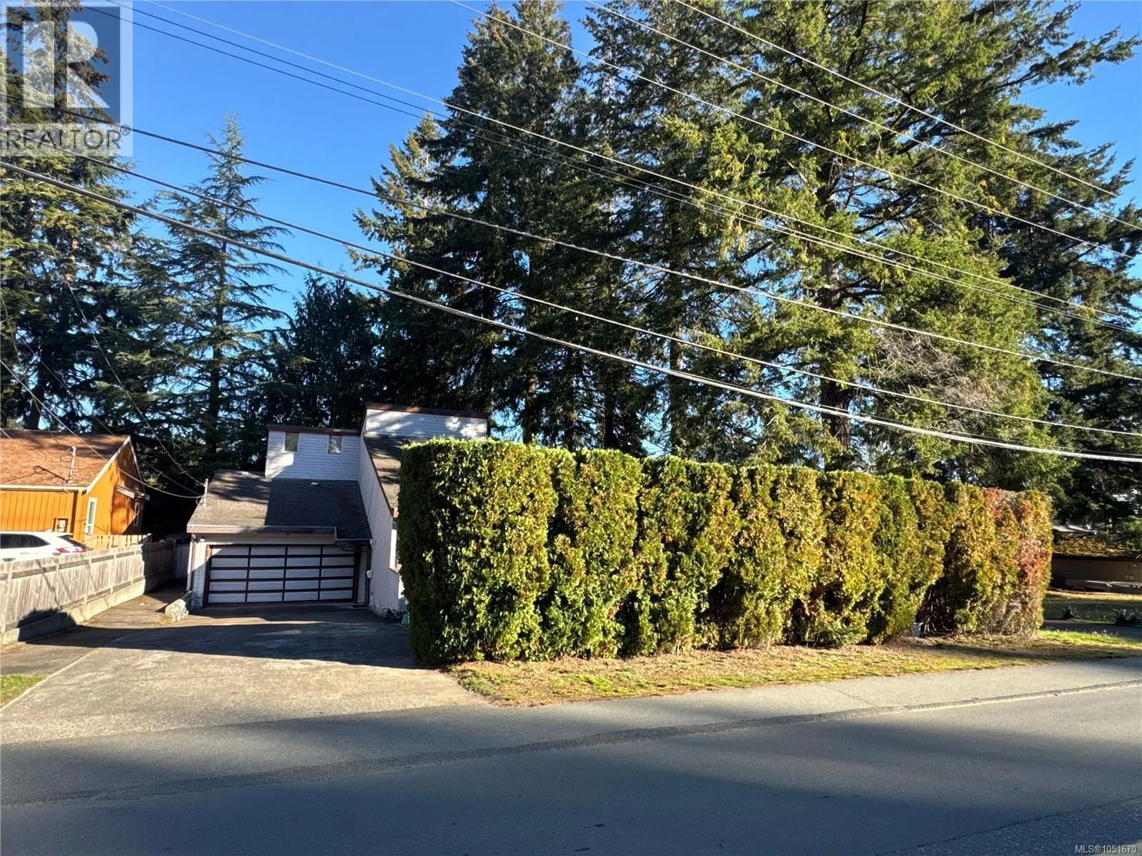 632 Erickson Rd