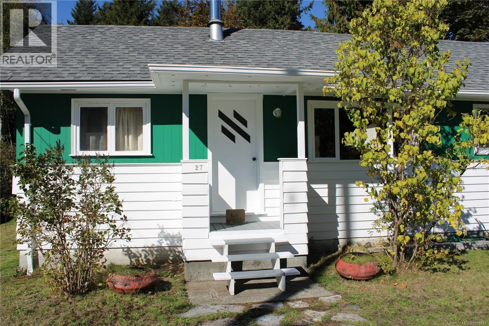 27 Cain Dr