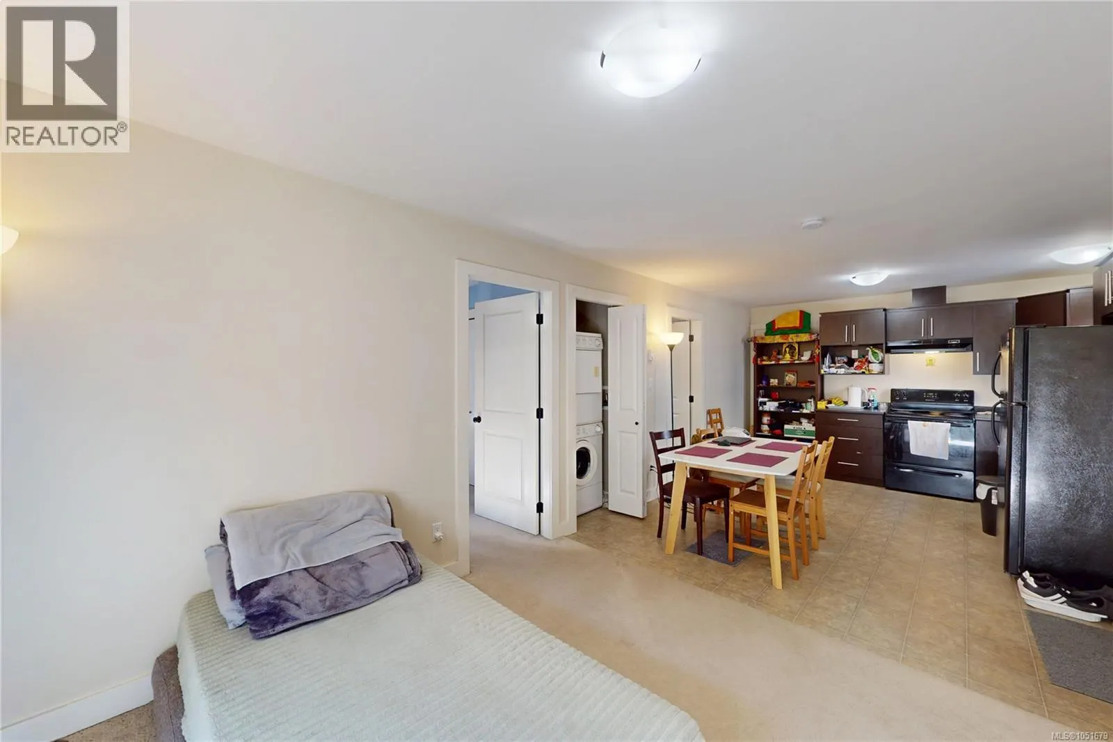 1205 Parkdale Creek Gdns