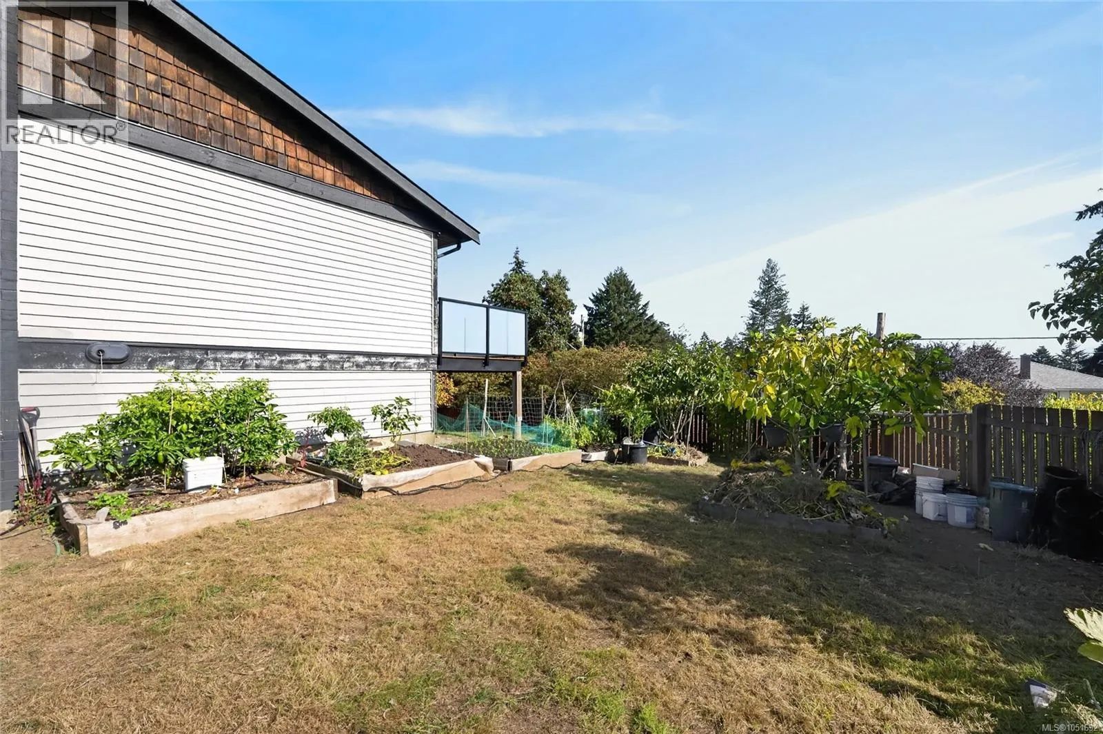 106 Emery Way