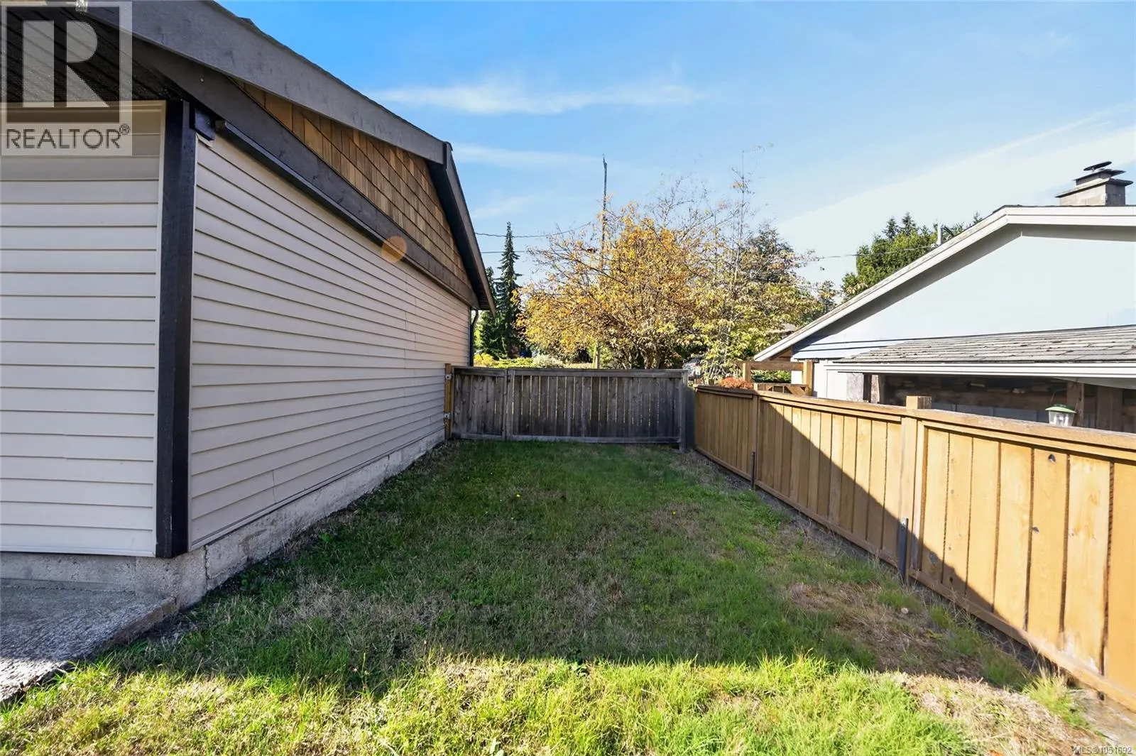 106 Emery Way