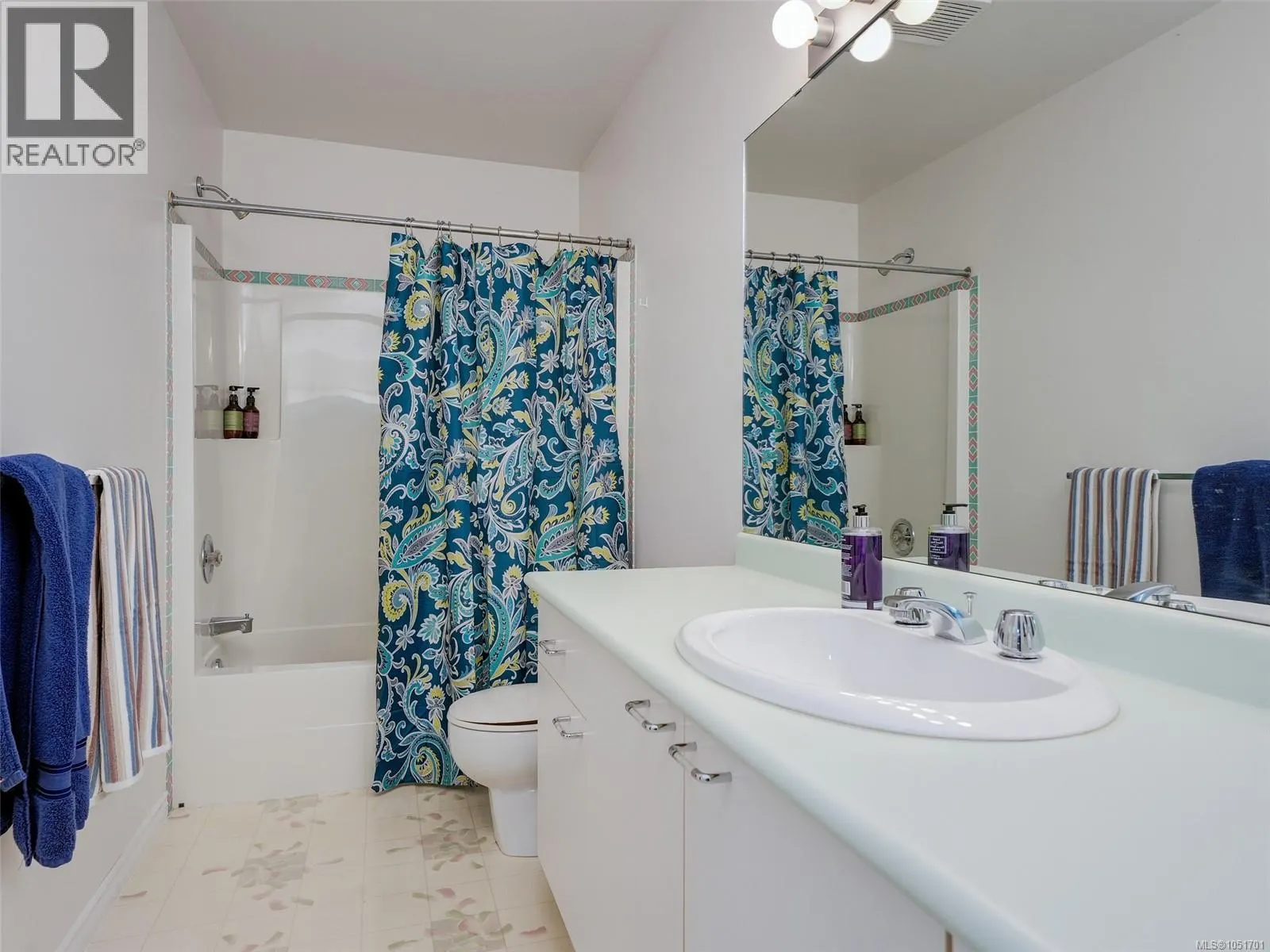 16 1063 Valewood Trail