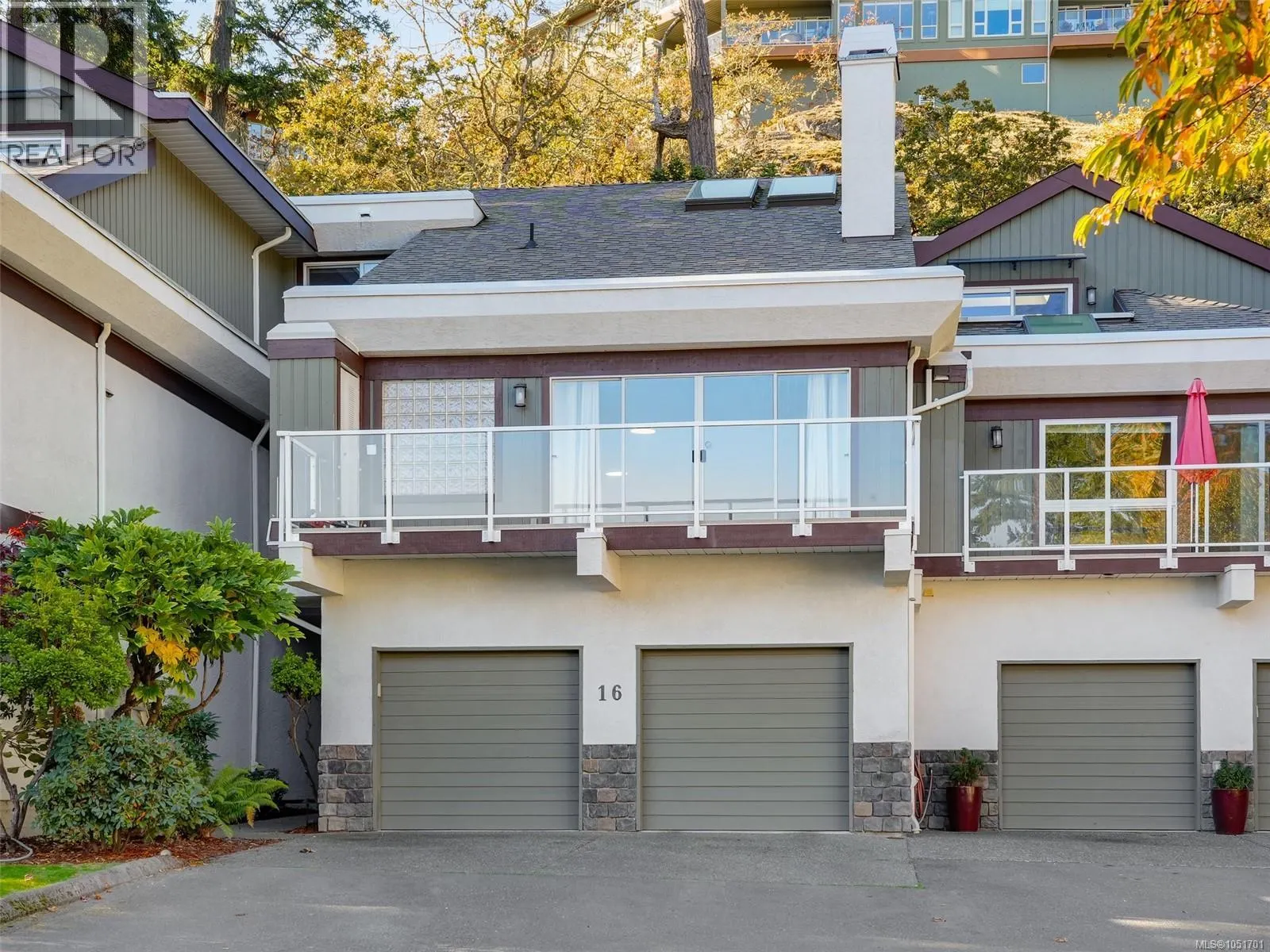16 1063 Valewood Trail