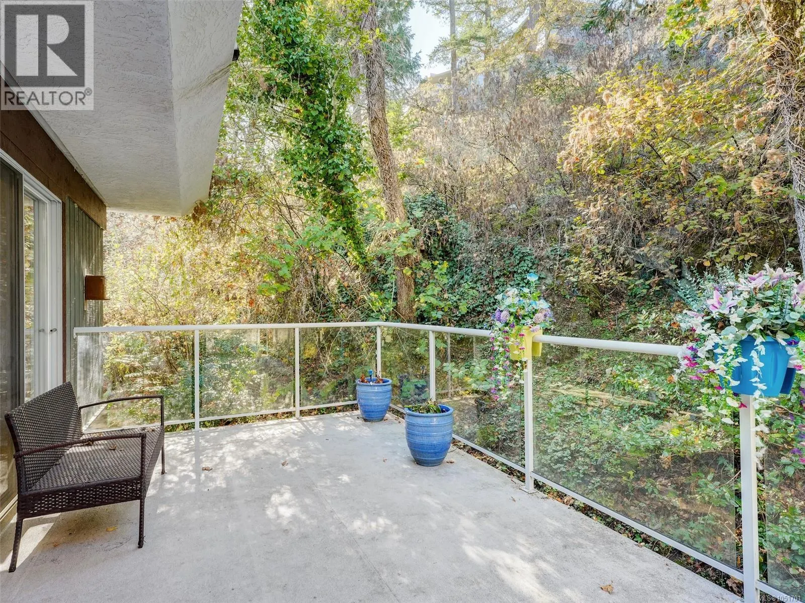 16 1063 Valewood Trail
