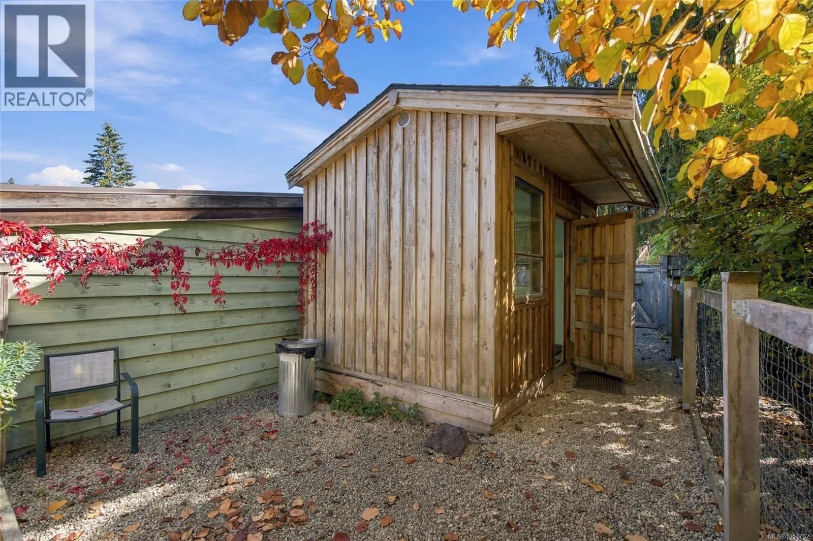 1061 Harlequin Rd