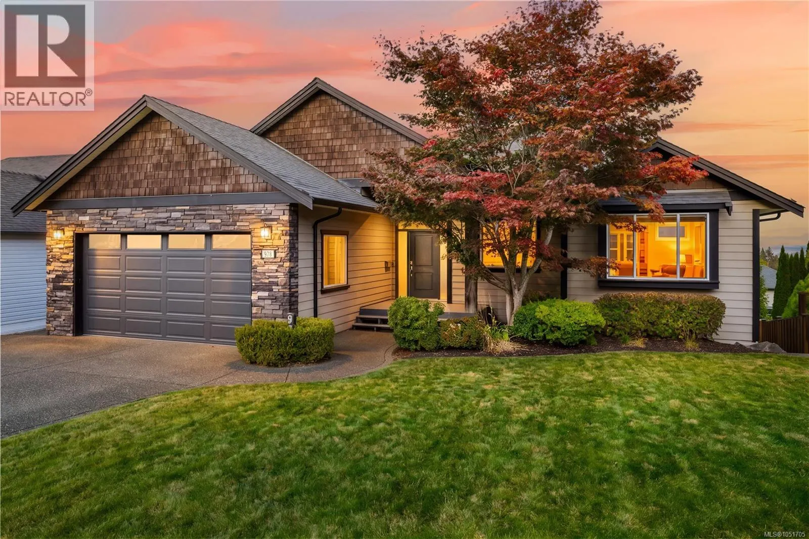 978 Timberline Dr