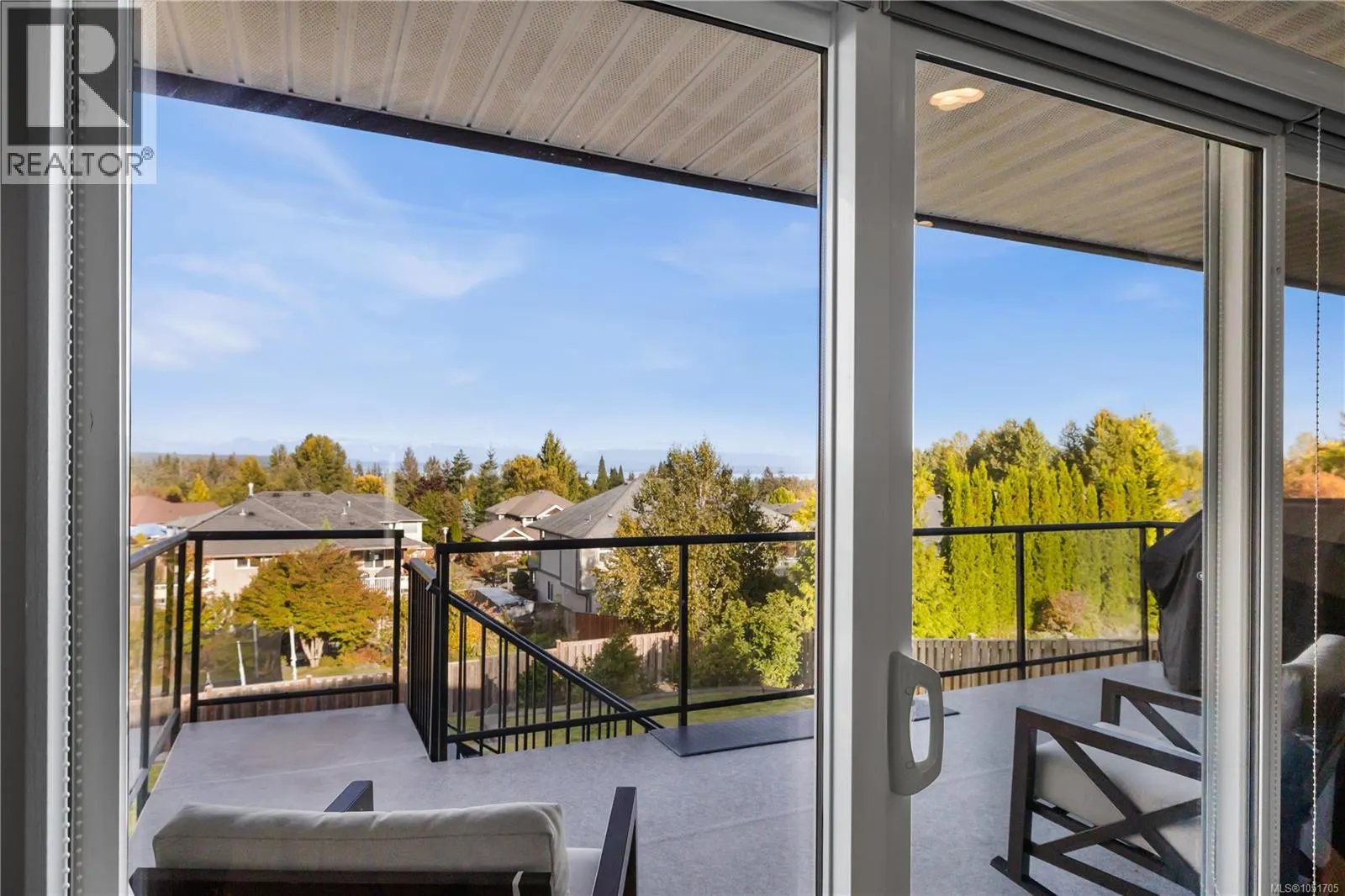 978 Timberline Dr