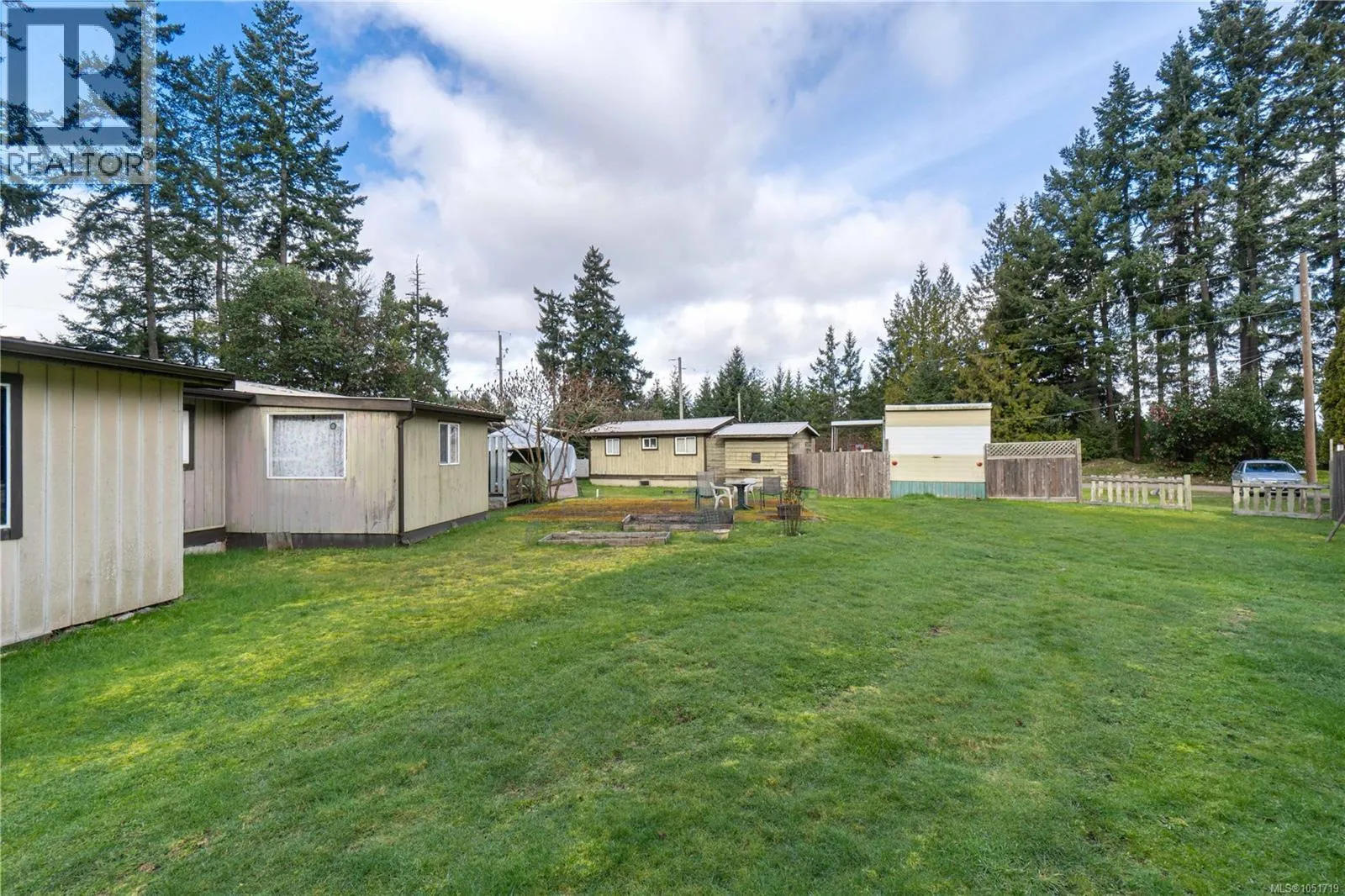 992 Allenby Rd