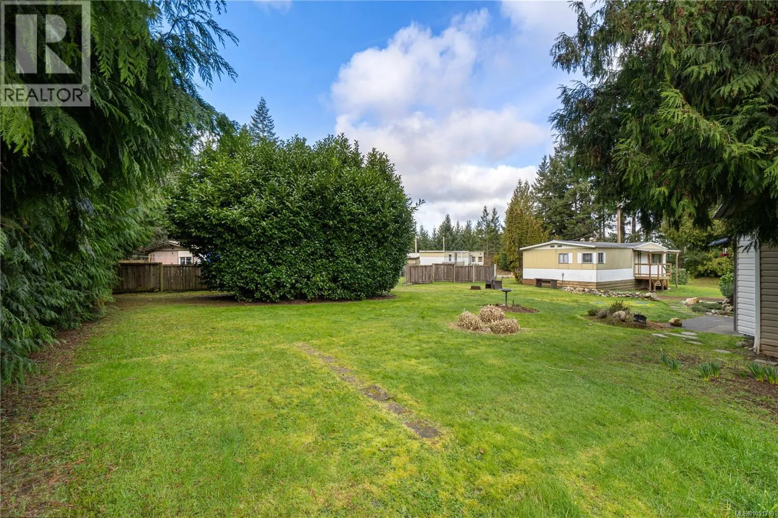 992 Allenby Rd