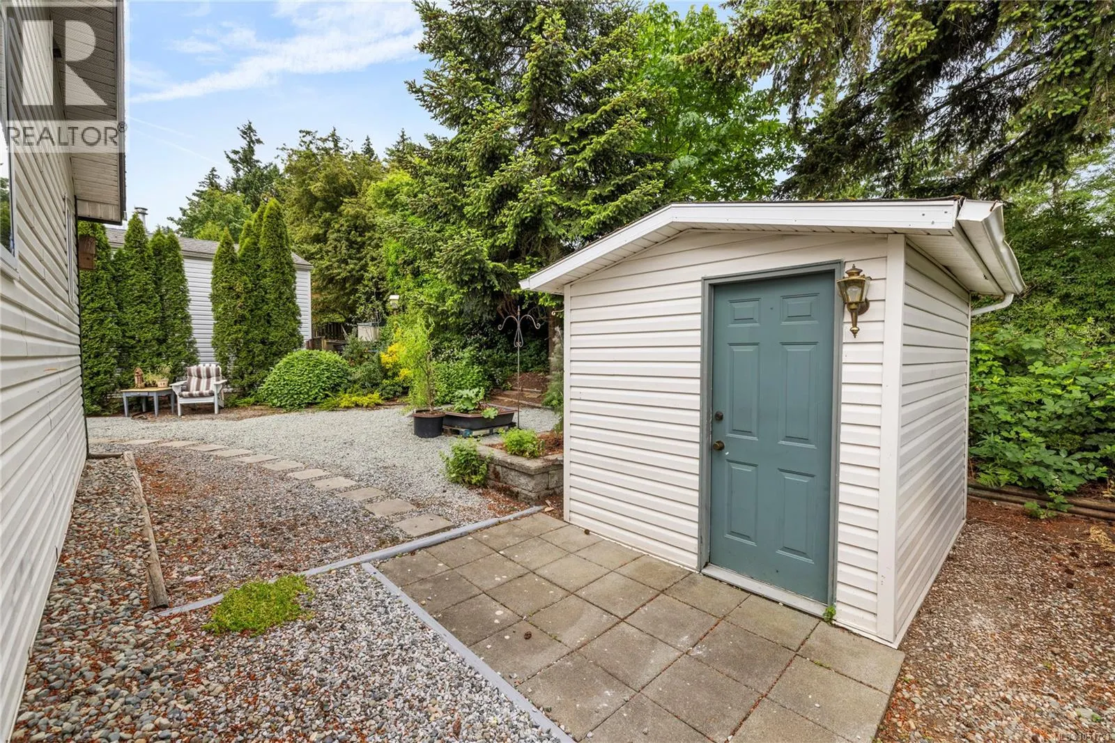 1948 Valley Oak Dr