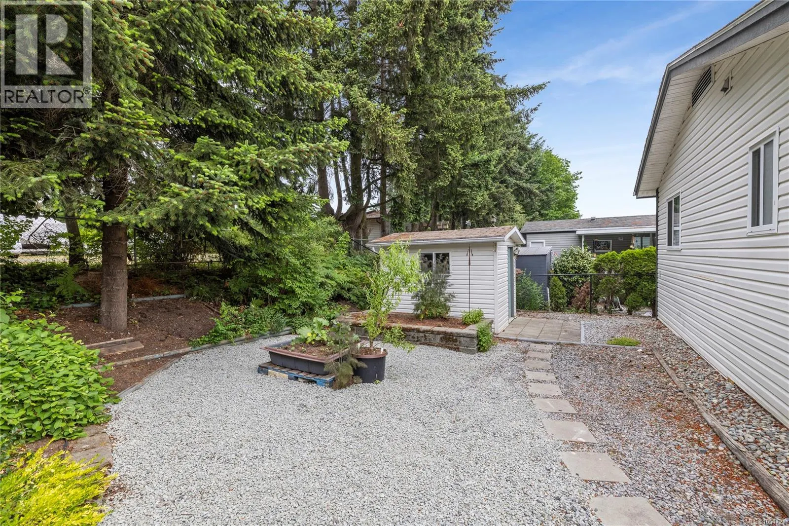 1948 Valley Oak Dr