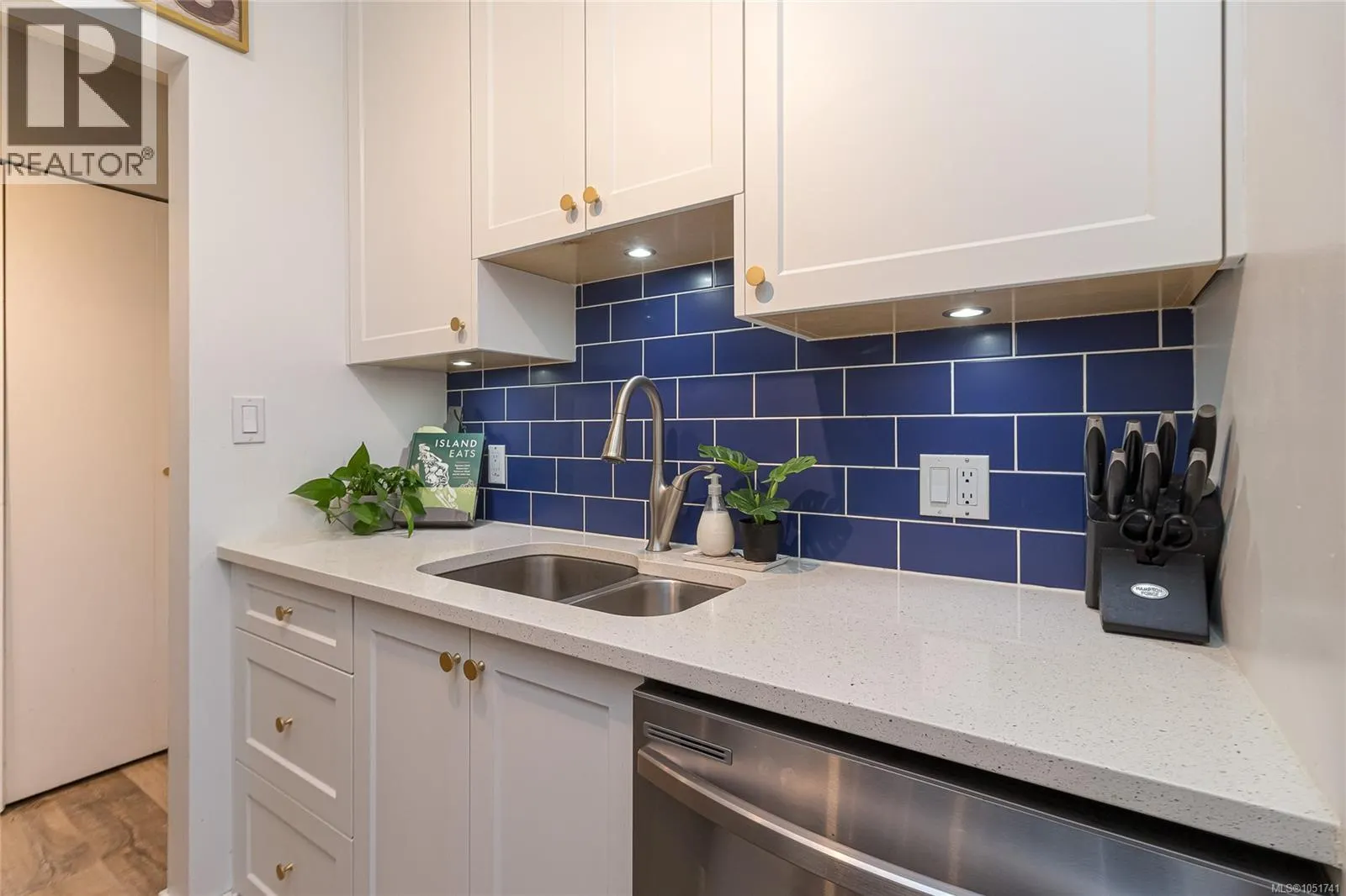 404 2757 Quadra St