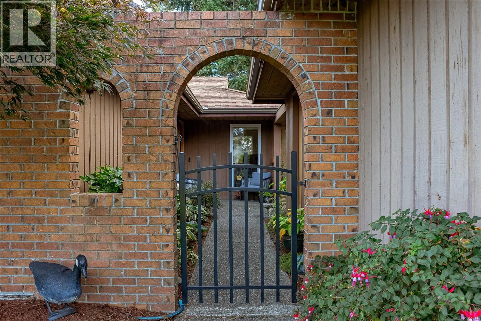 4413 Strom Ness Pl