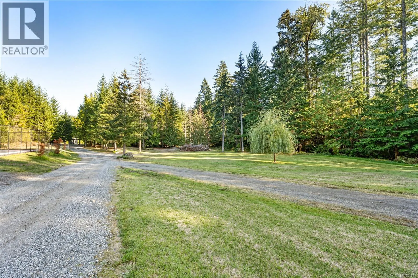 3349 Creekside Pl