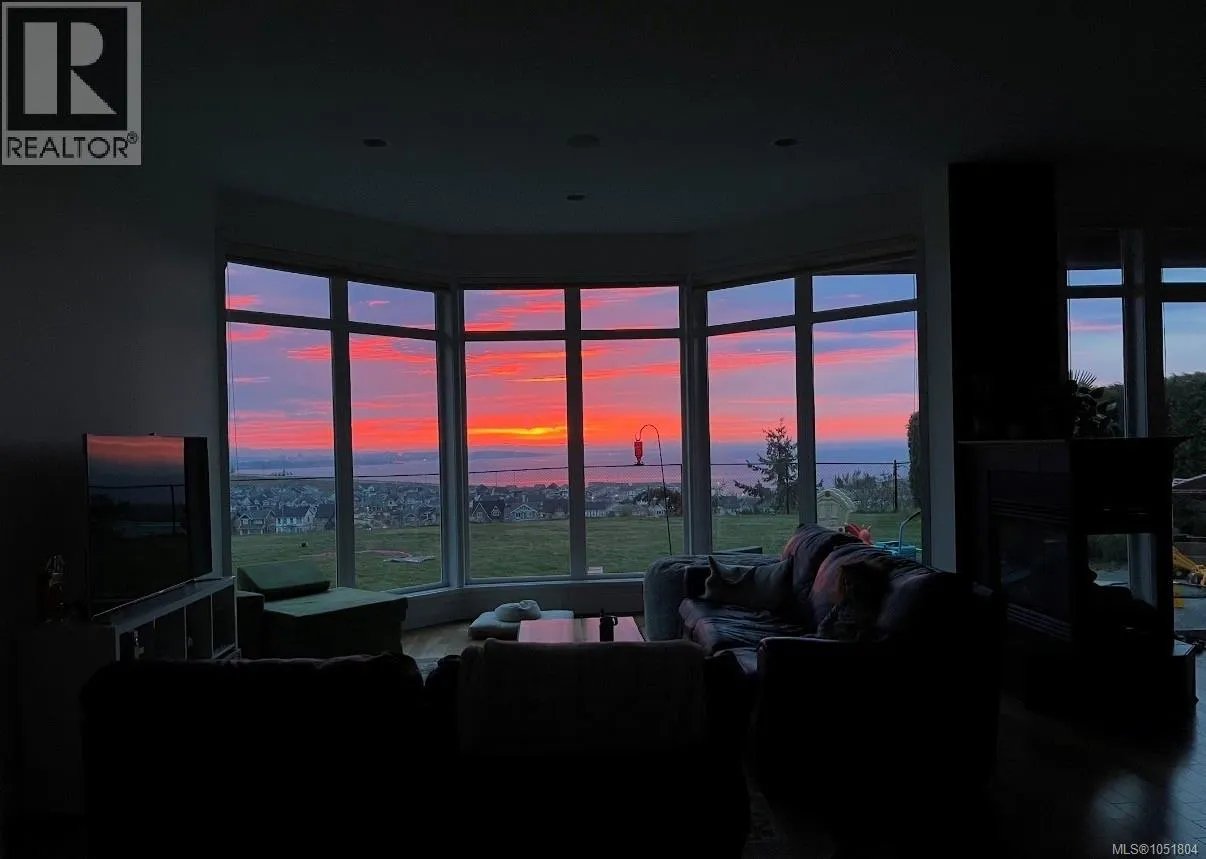 3519 Promenade Cres