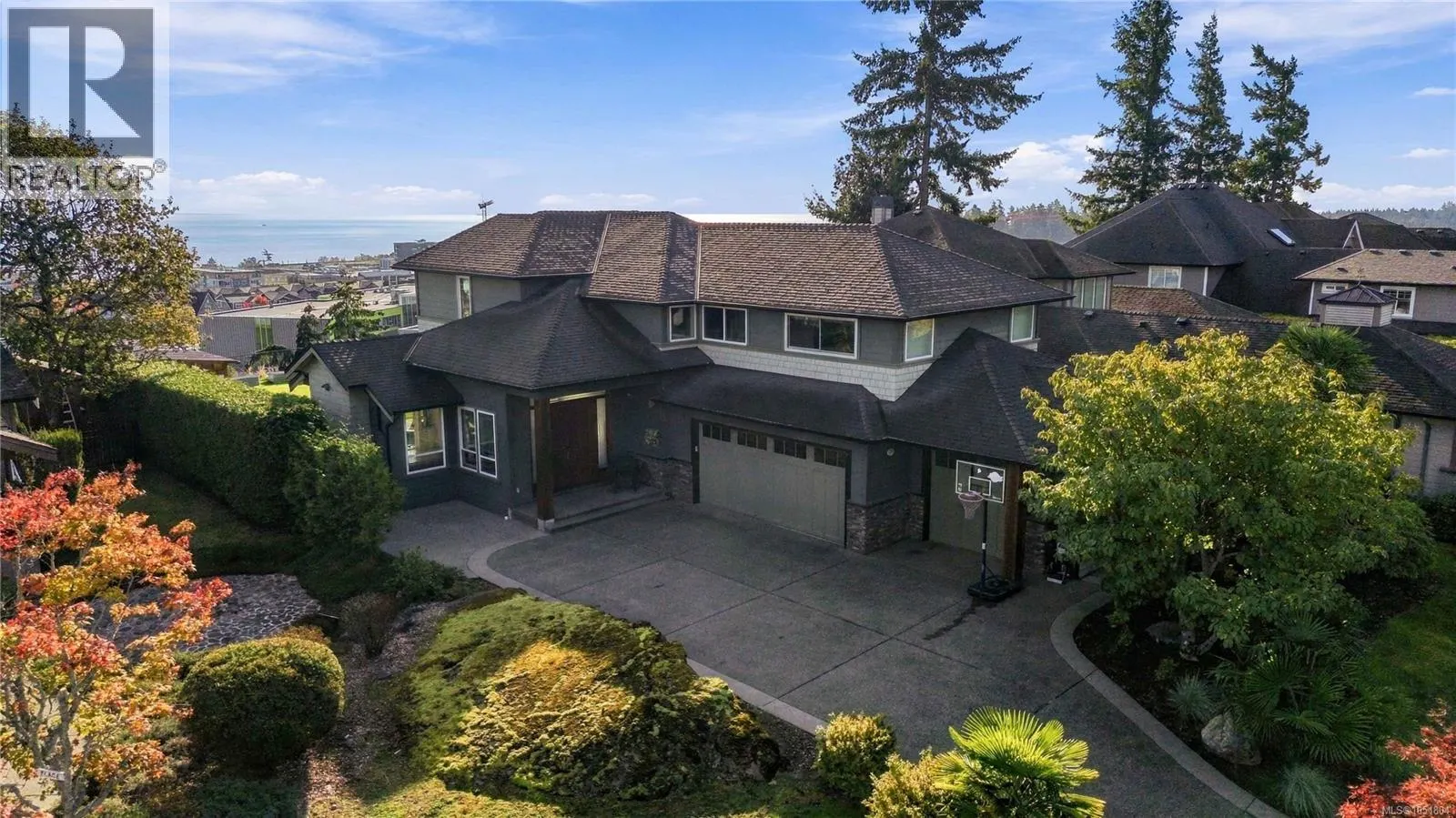 3519 Promenade Cres