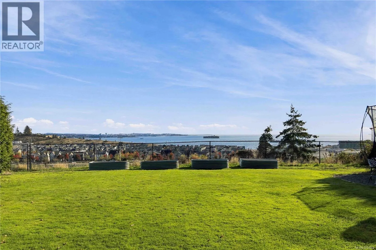 3519 Promenade Cres