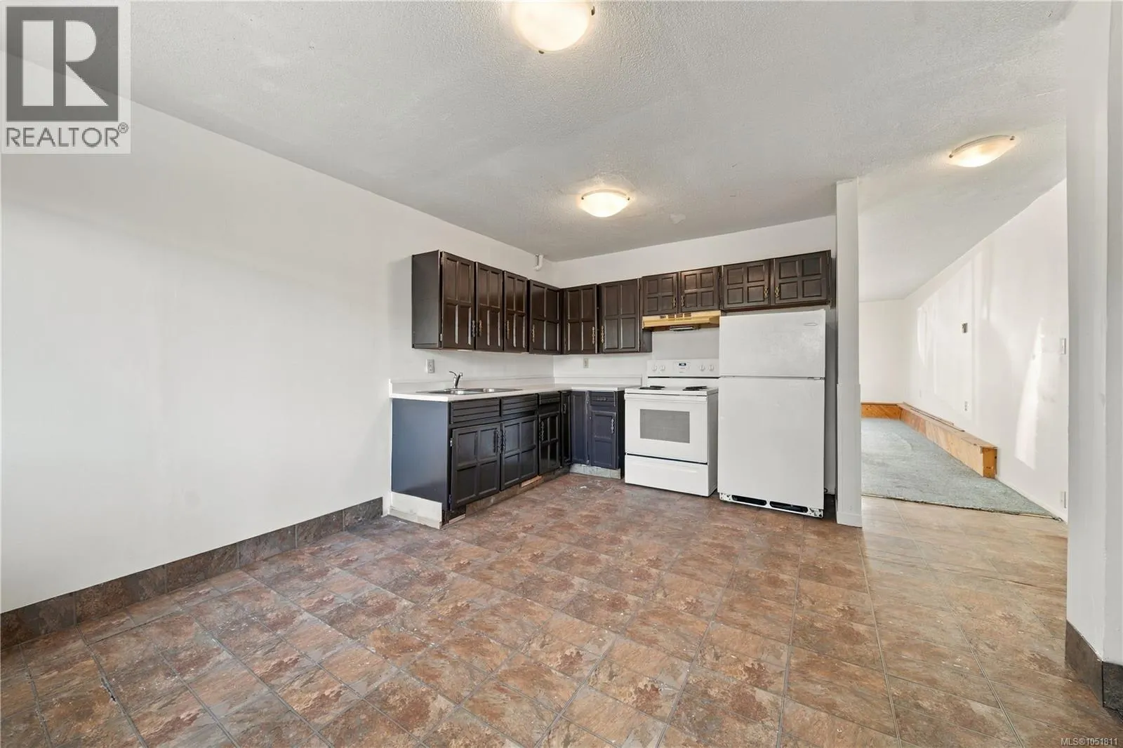 2344/2346 Rosstown Rd