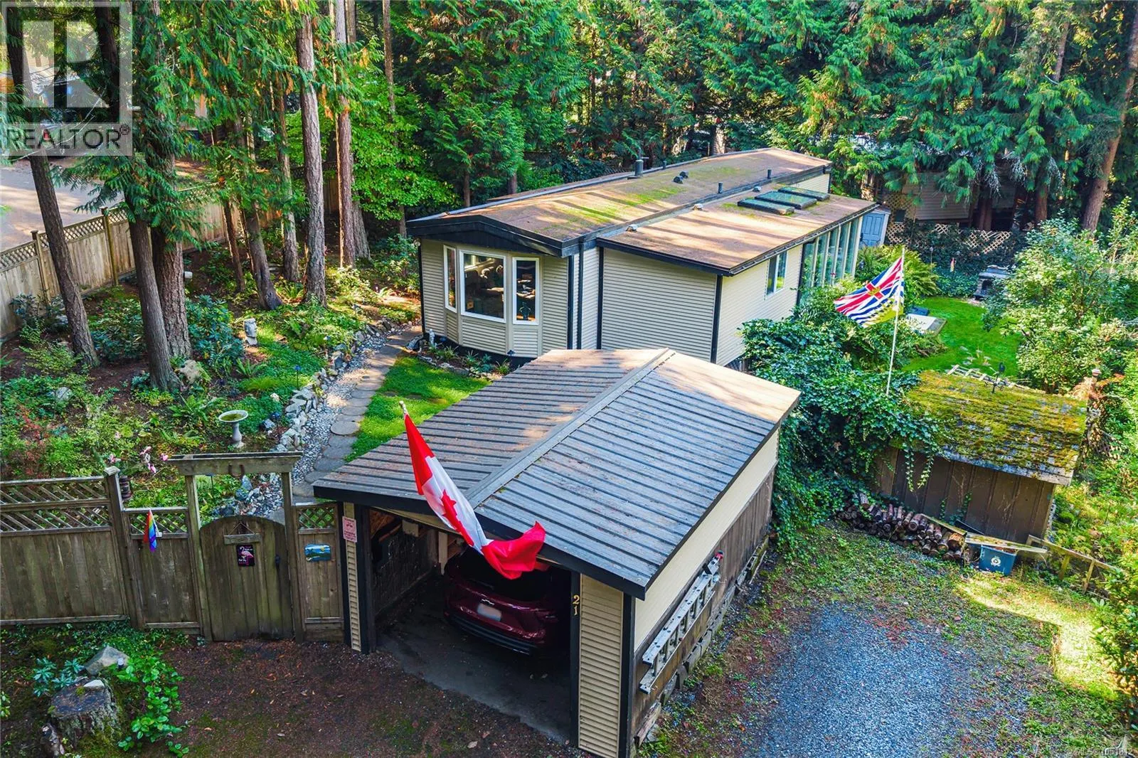 21 7071 Lantzville Rd