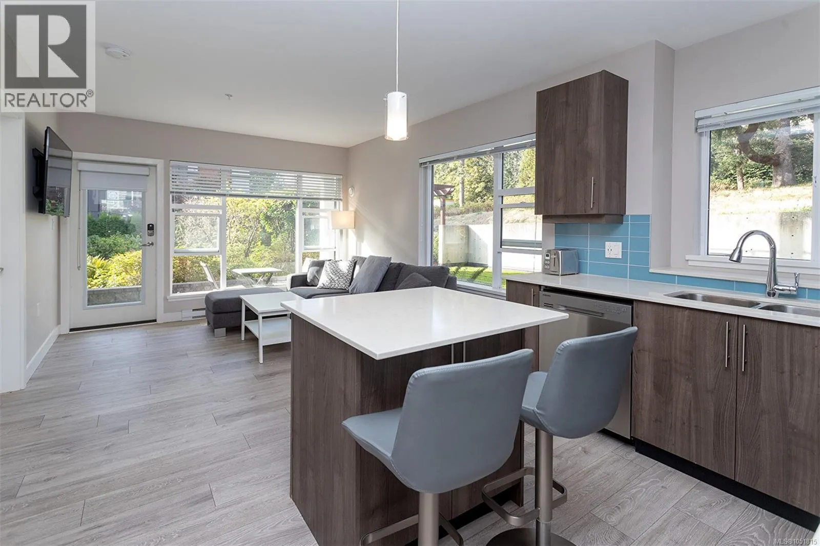 104 1016 Inverness Rd