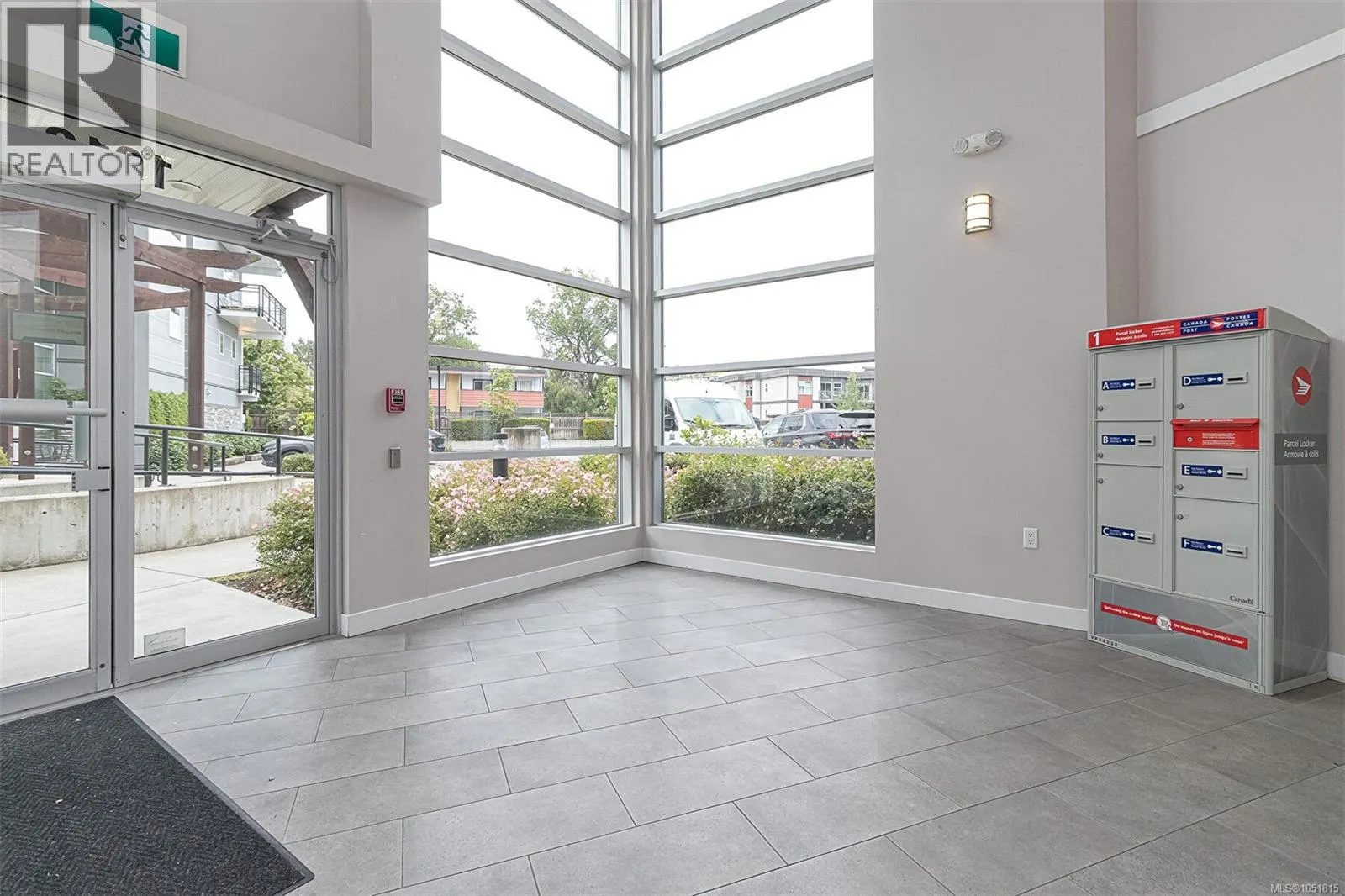 104 1016 Inverness Rd