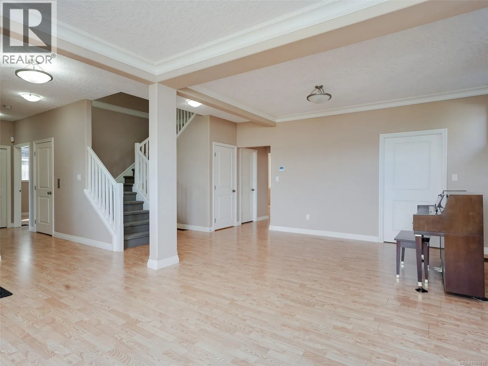 809 Rogers Way