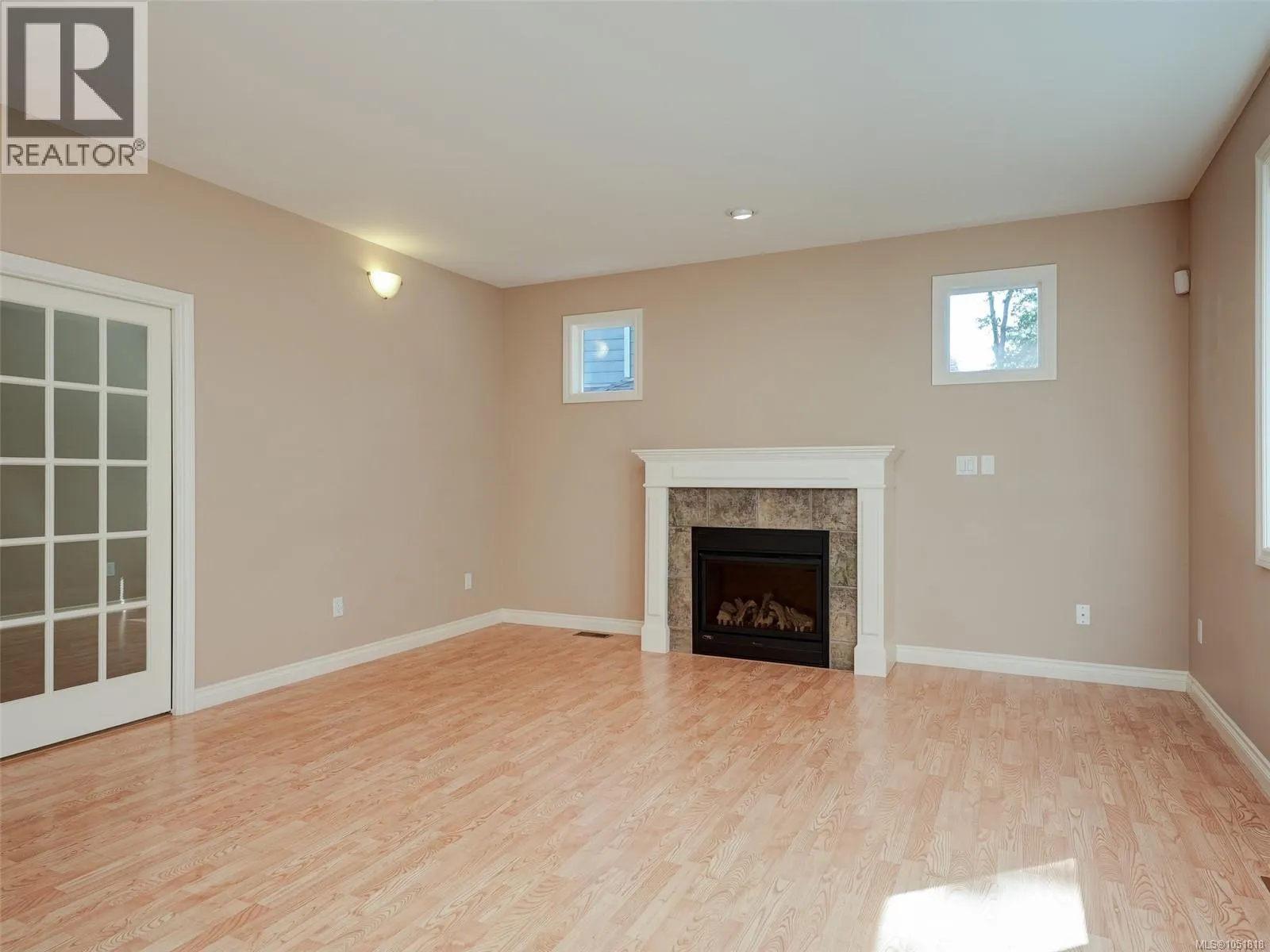 809 Rogers Way
