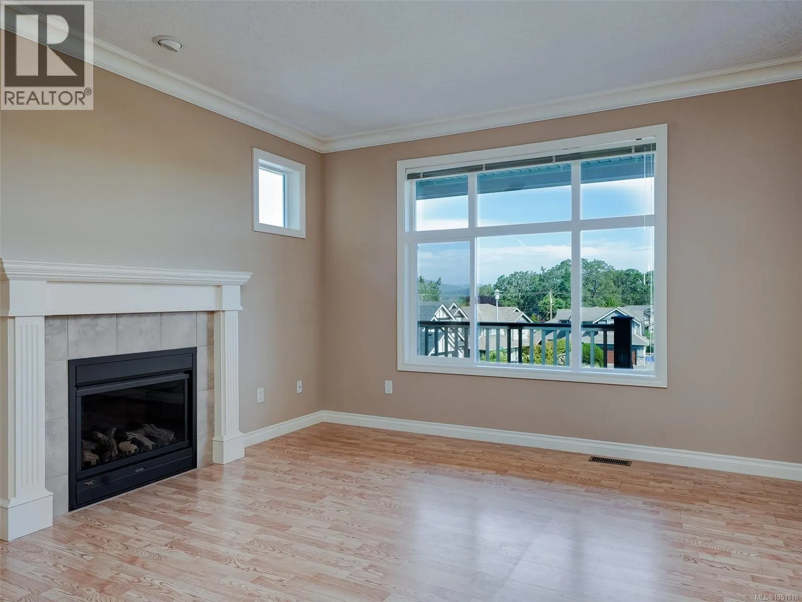 809 Rogers Way