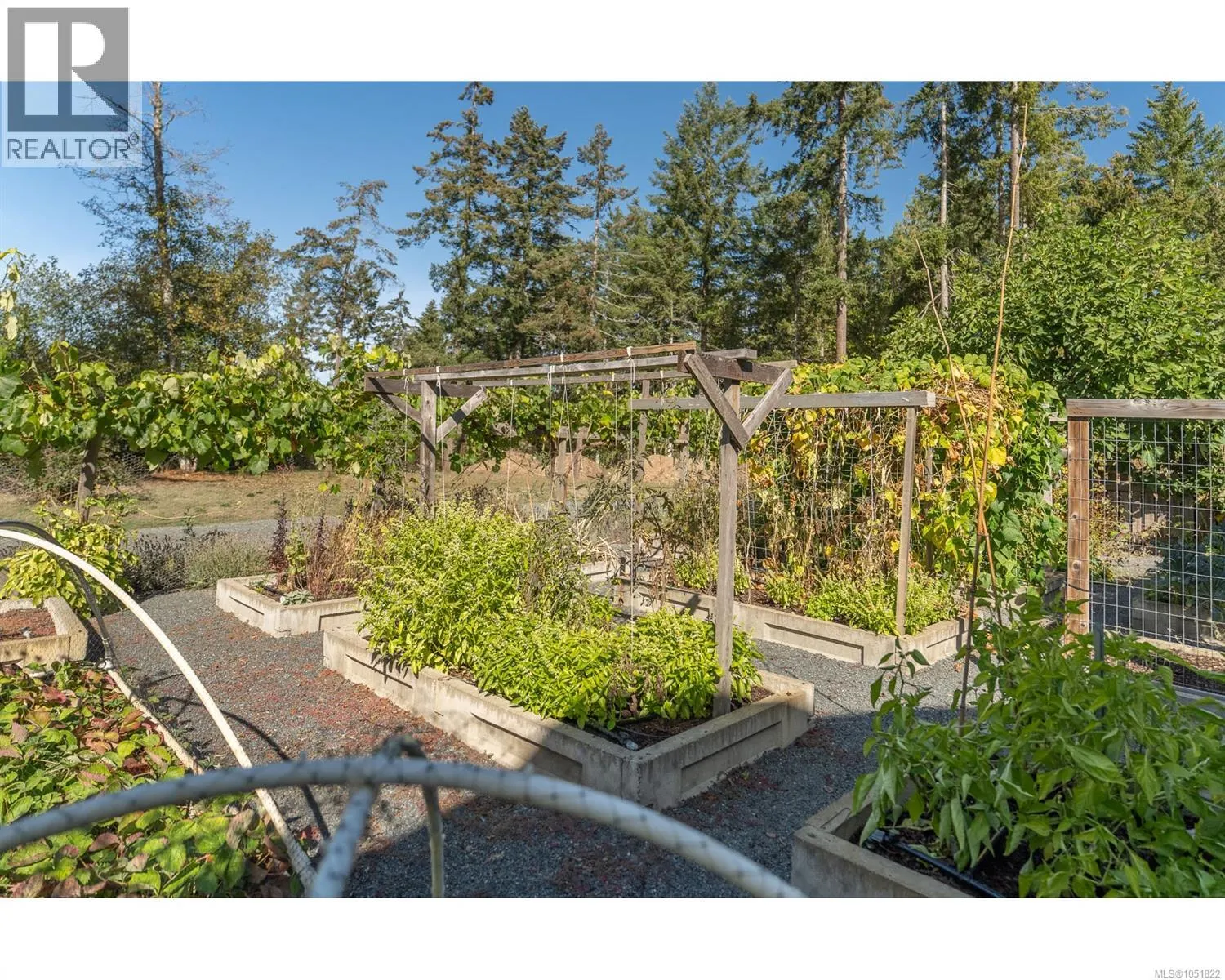 1045 RAVENSBOURNE Lane
