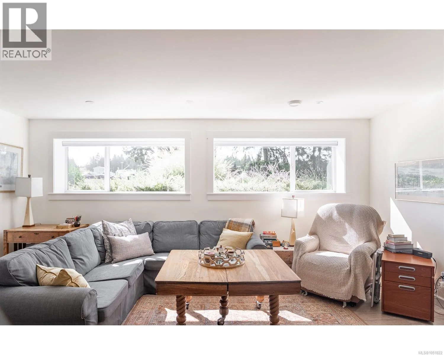 1045 RAVENSBOURNE Lane