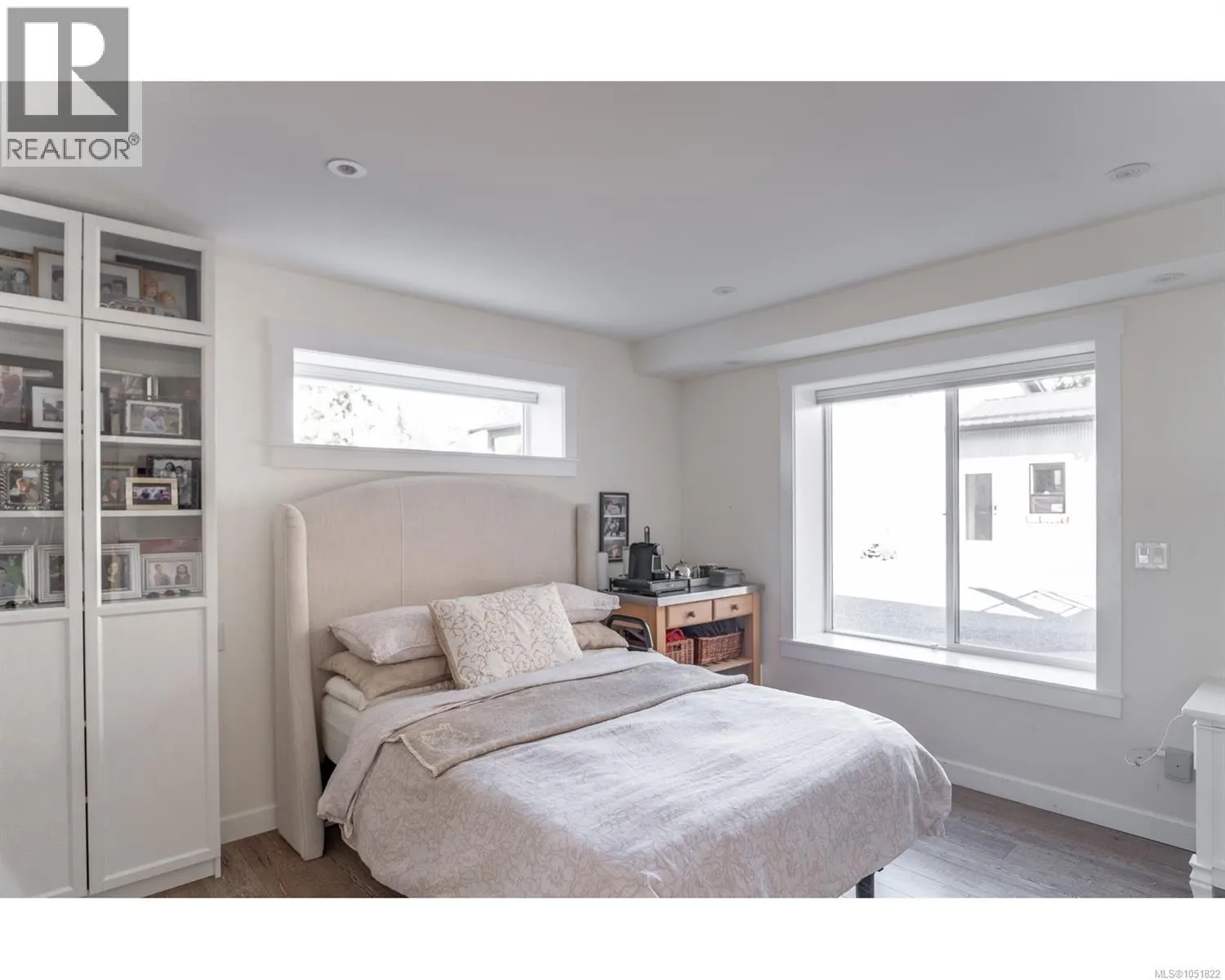 1045 RAVENSBOURNE Lane