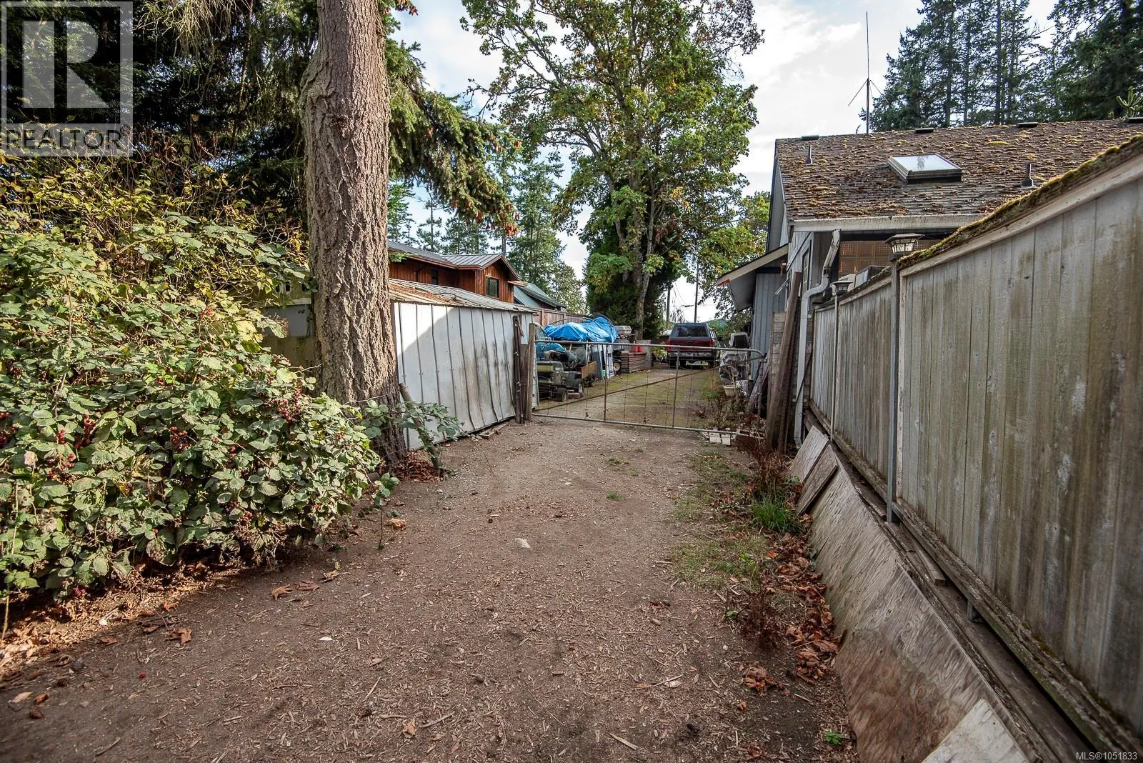 1706 Mills Rd