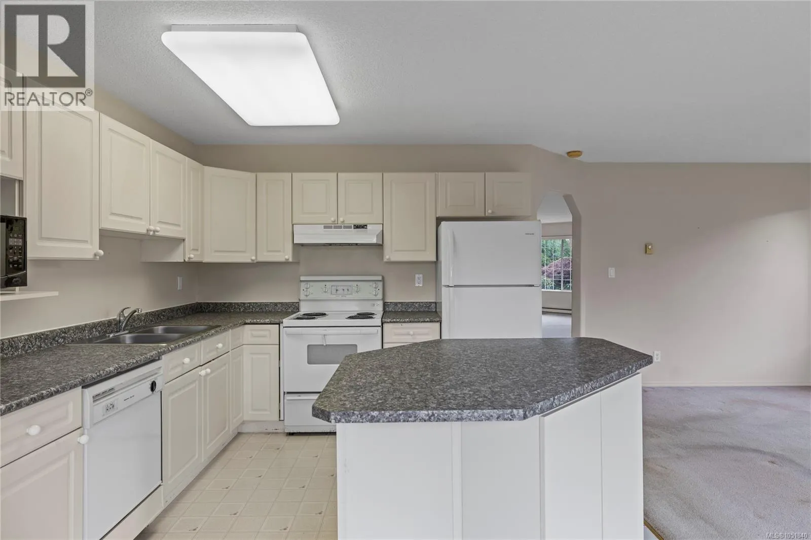 728 Banwell Crt