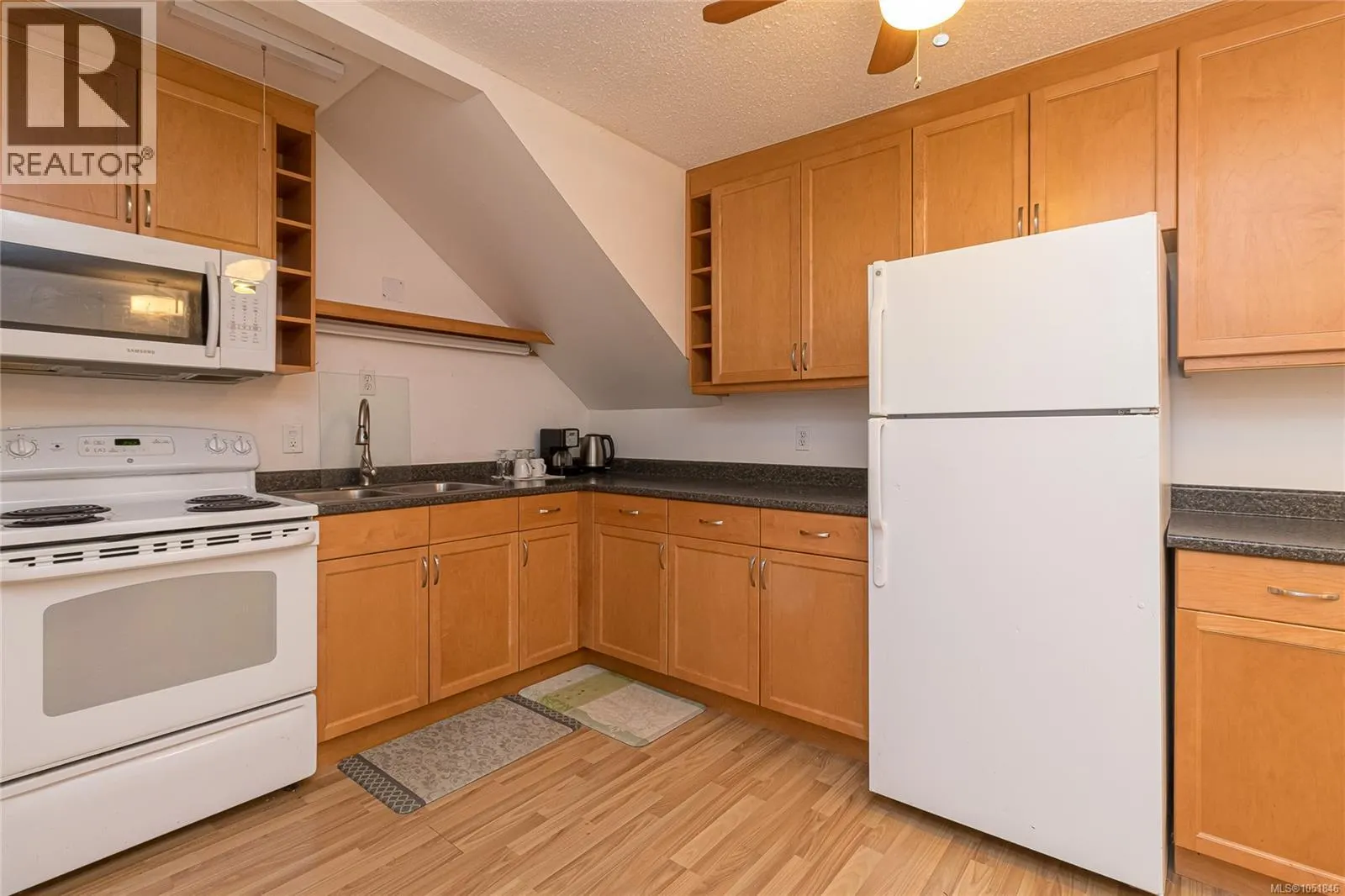 24 Vickery Rd