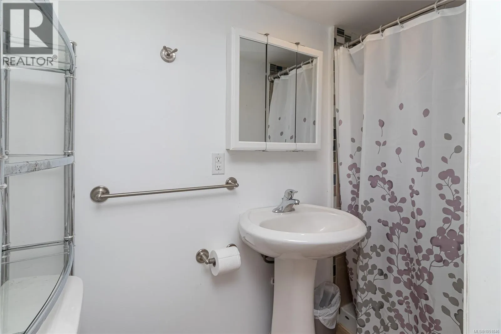 24 Vickery Rd