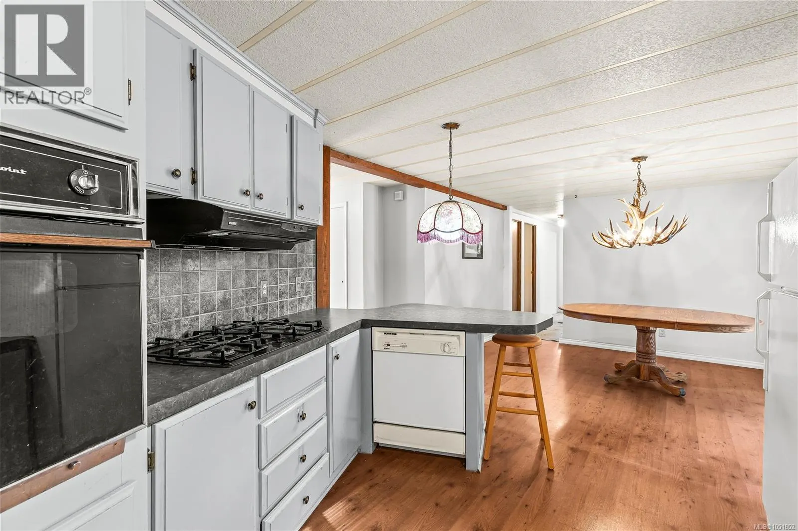4885 Bella Rd