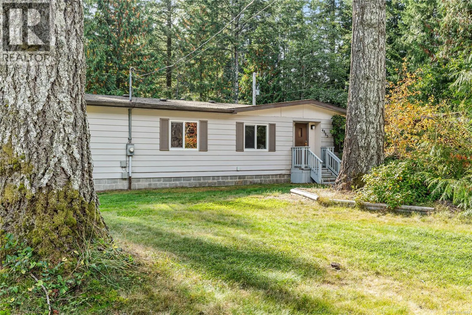4885 Bella Rd