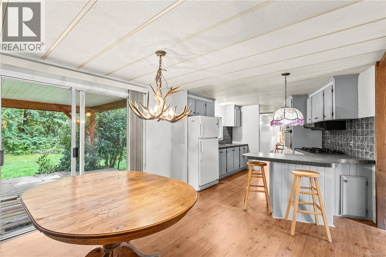 4885 Bella Rd