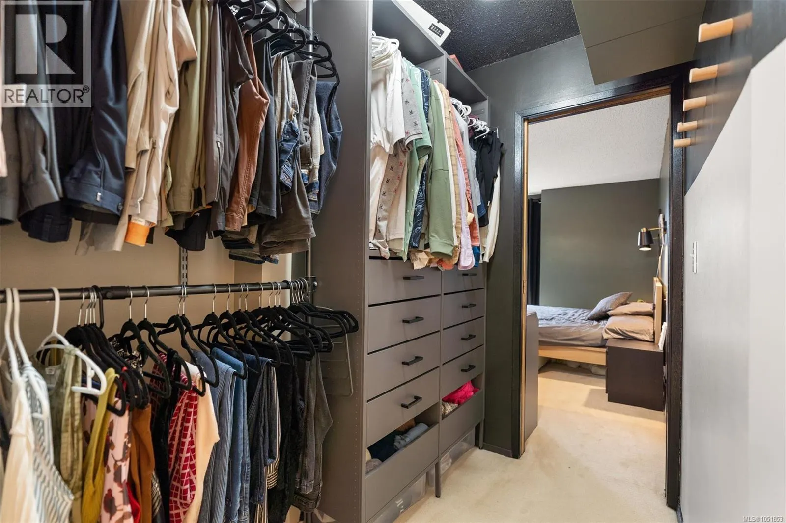 306 1518 Pandora Ave