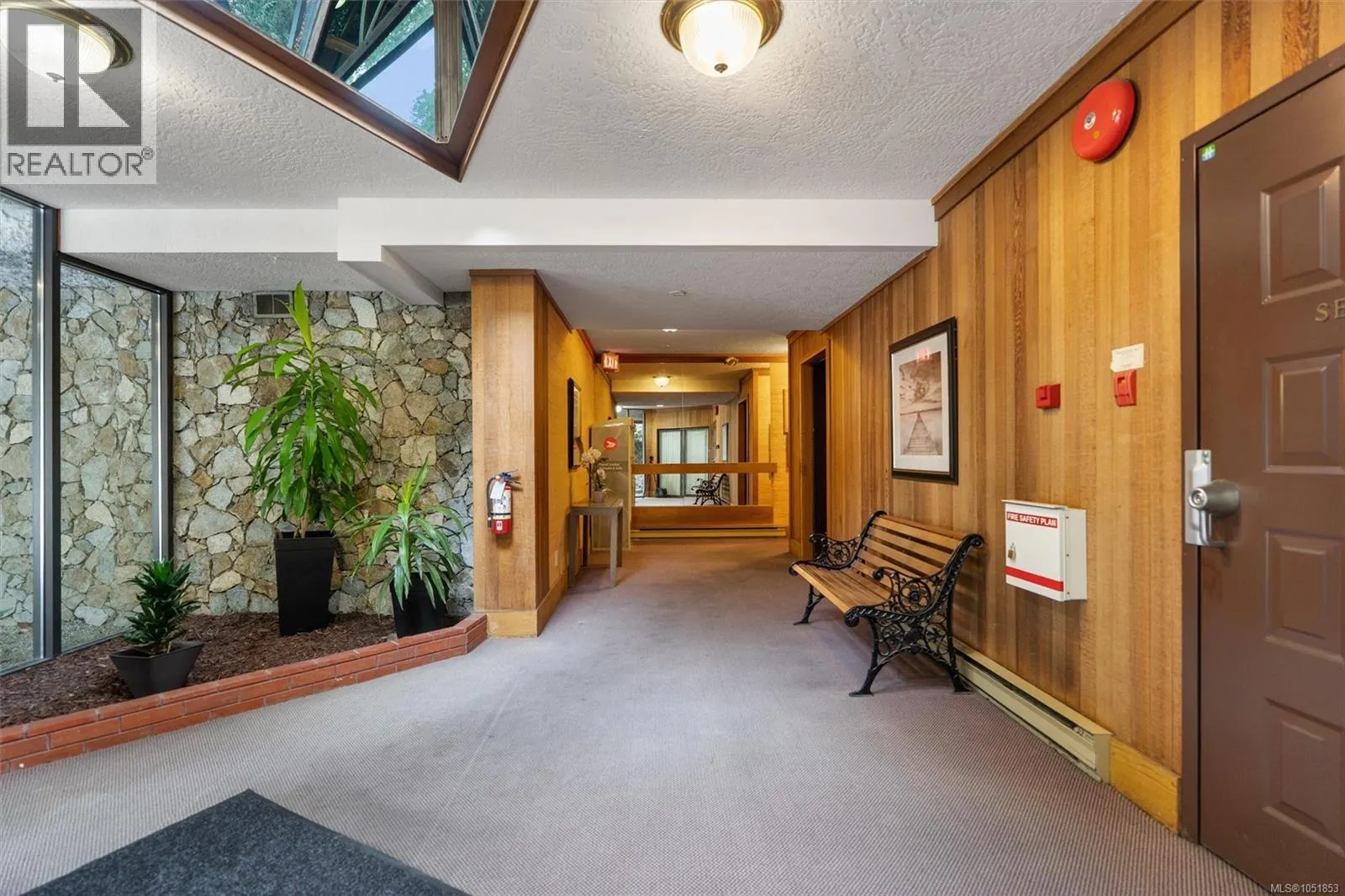 306 1518 Pandora Ave