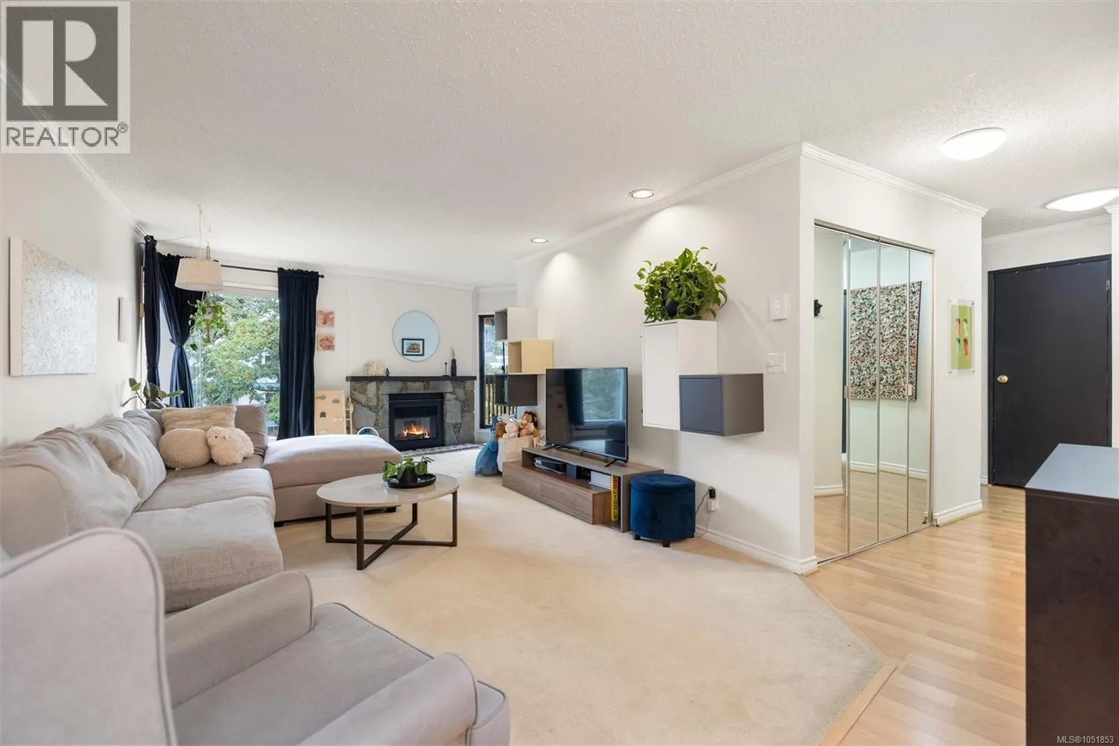 306 1518 Pandora Ave