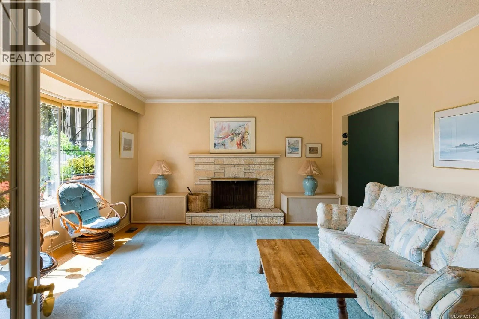2045 San Rafael Cres