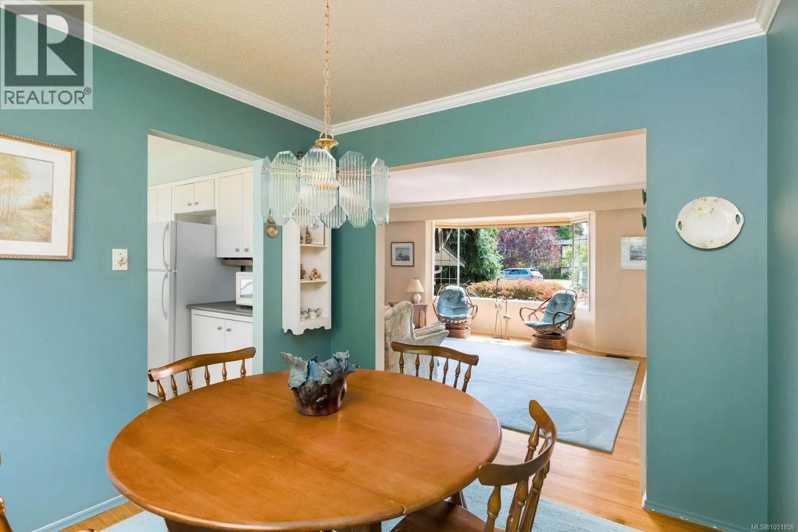 2045 San Rafael Cres
