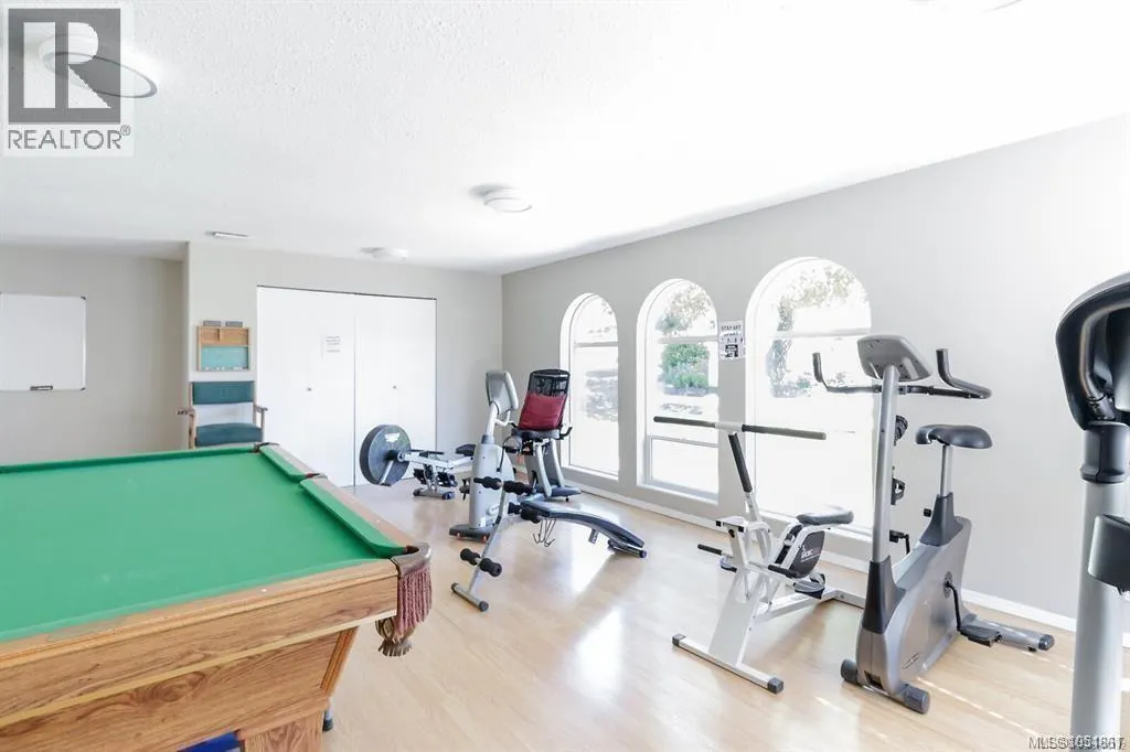 2118 Buttle Lake Way