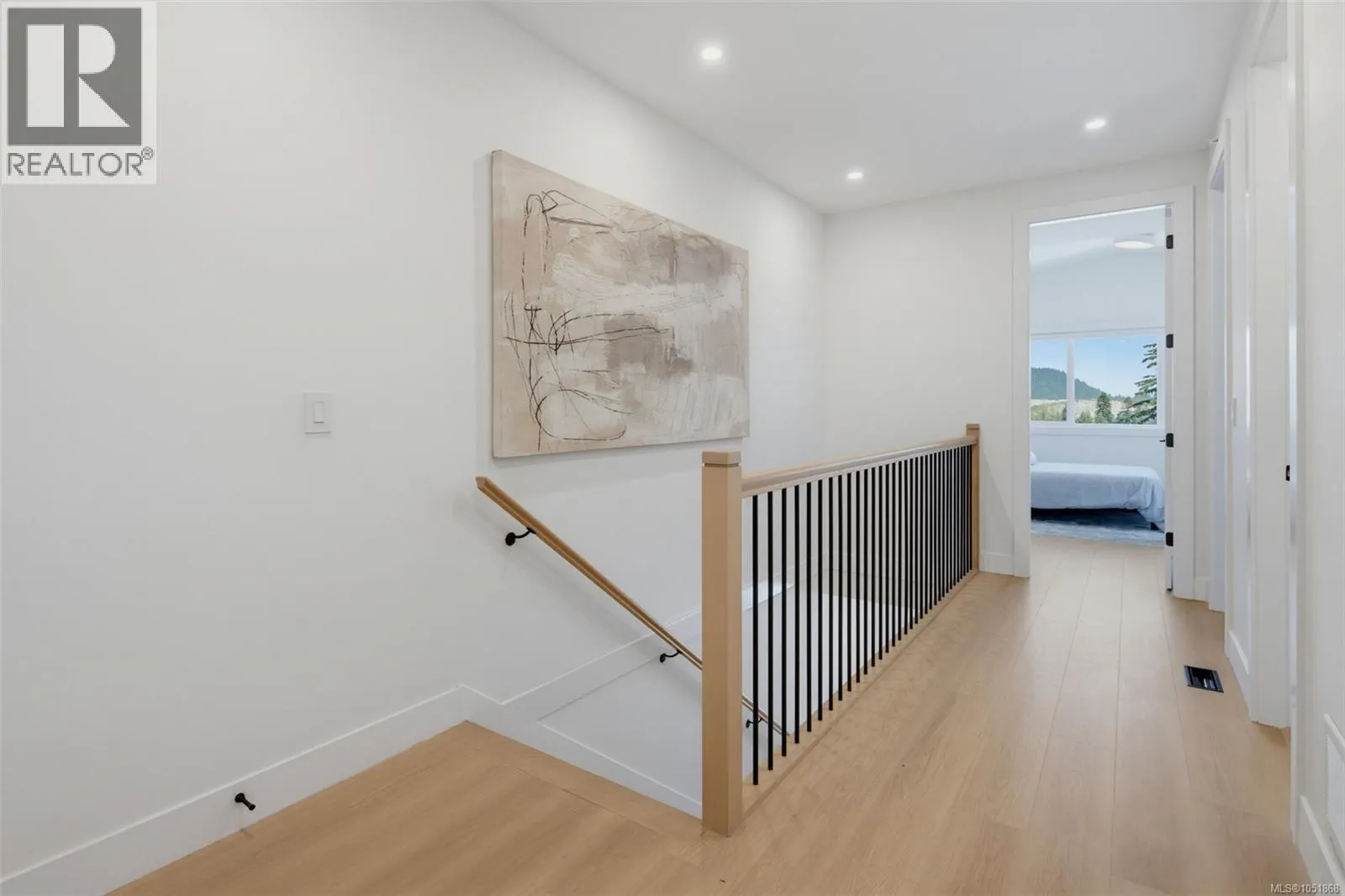 833 Blackbird Pl