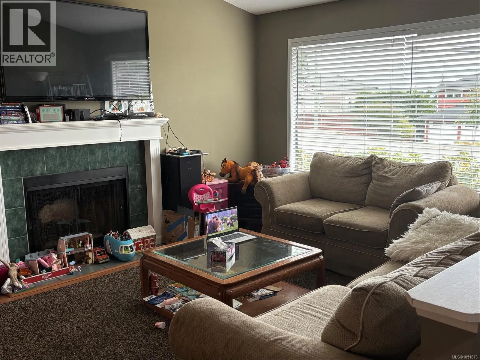 6063 Waldbank Rd