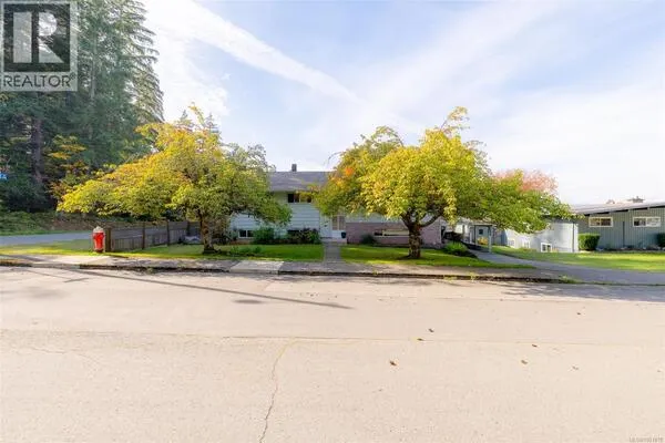 2804 16th Ave